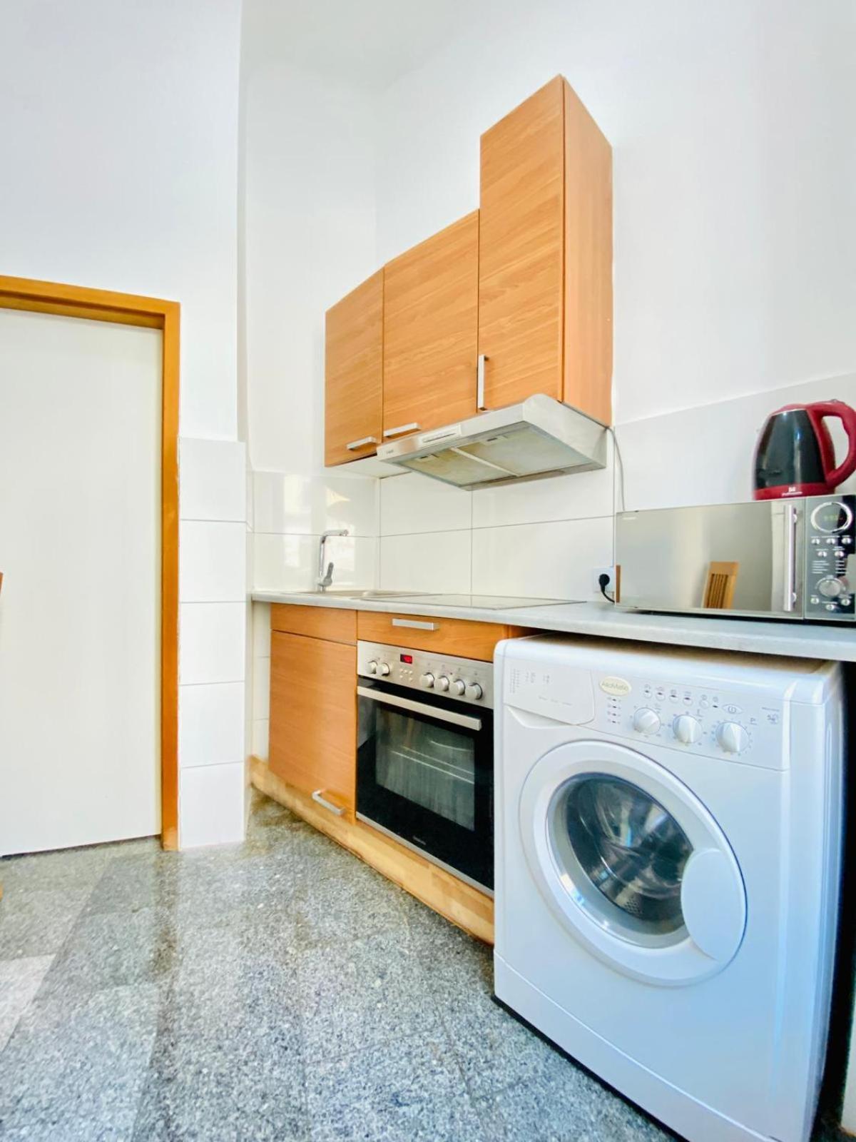 Astonishing 1 Bedroom Apt. Near Danube River Vienna Exterior photo